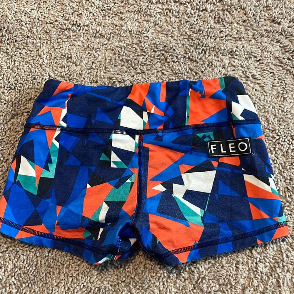 FLEO XS Workout shorts